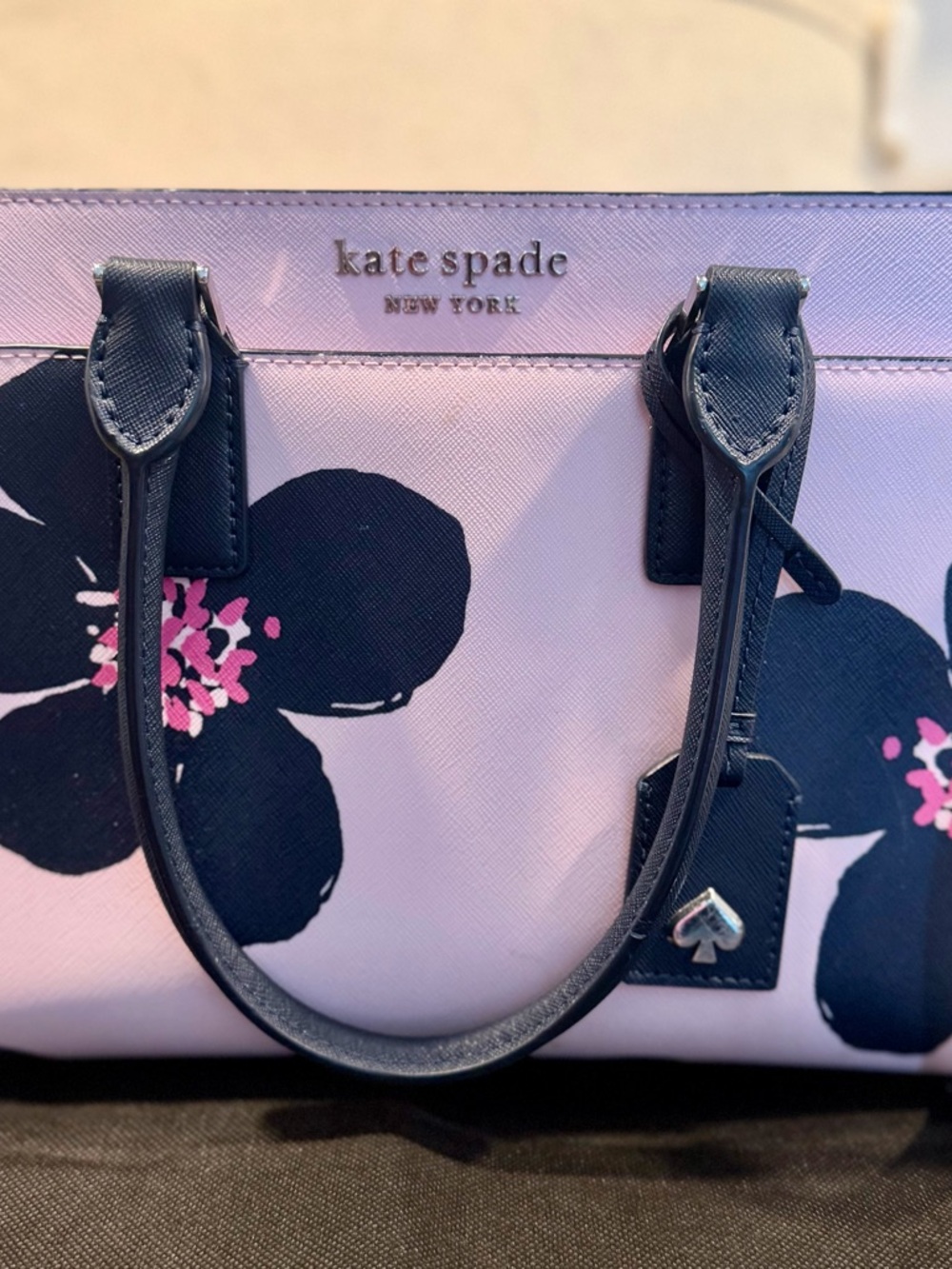Kate Spade Cameron Grand Flora
Pink Blue Flower Satchel Purse
Handbag